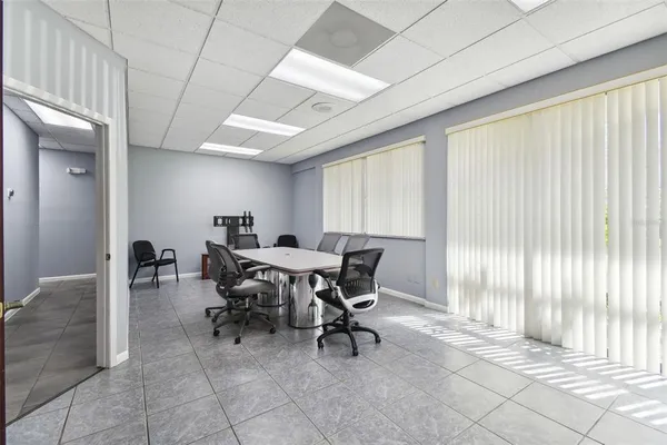 $6,000 | 701 Enterprise Road East, Unit 100, Safety Harbor, FL 34695