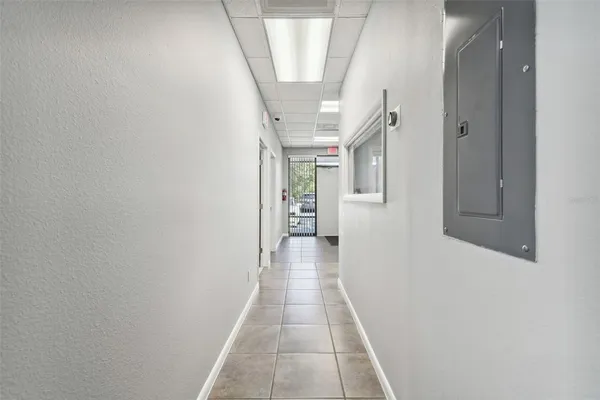 $6,000 | 701 Enterprise Road East, Unit 100, Safety Harbor, FL 34695