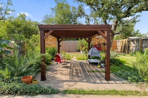 a view of outdoor space yard and deck