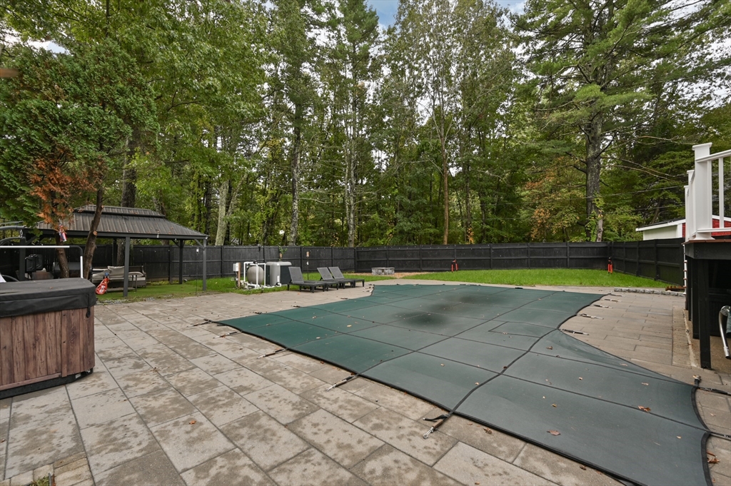 105 Georgetown Road Boxford, MA 01921 - Photo 4 of 42