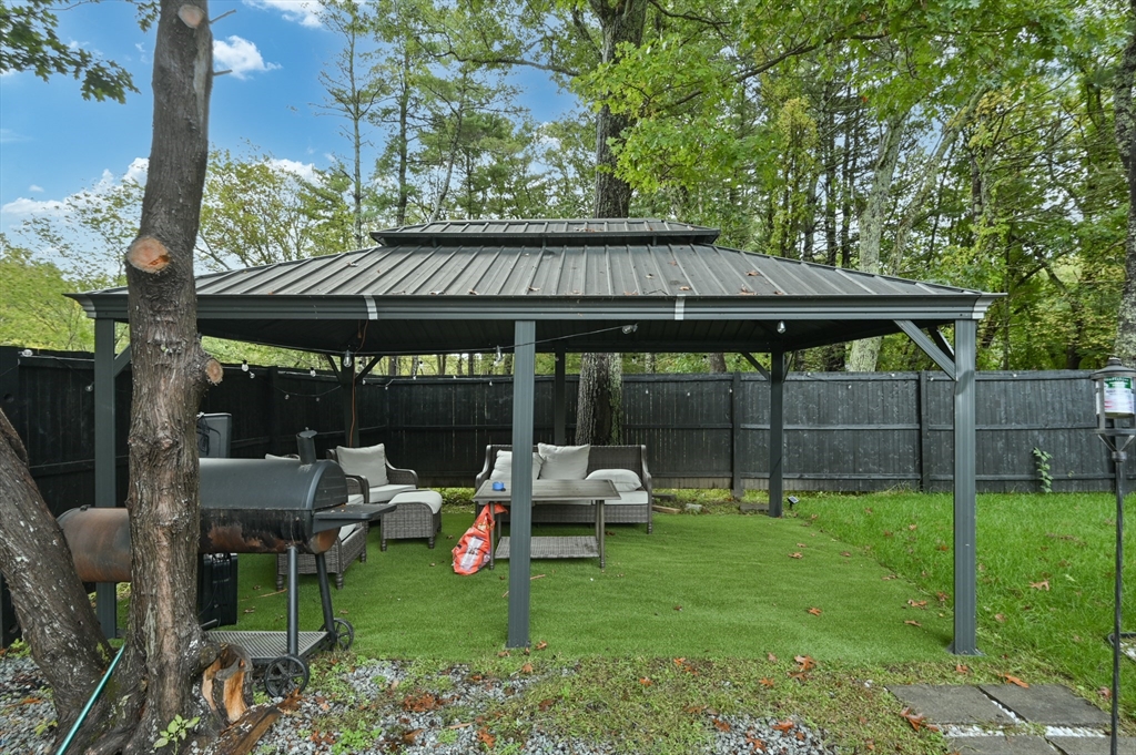 105 Georgetown Road Boxford, MA 01921 - Photo 5 of 42