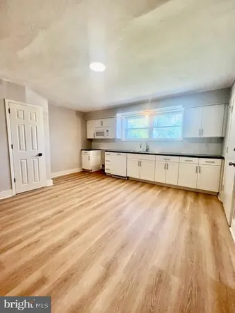 $1,895 | 500 Manor House Lane, Unit B5, Willow Grove, PA 19090