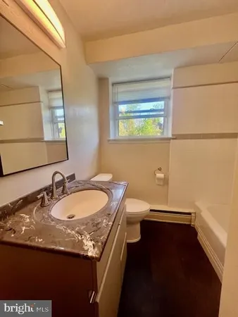 $1,895 | 500 Manor House Lane, Unit B5, Willow Grove, PA 19090