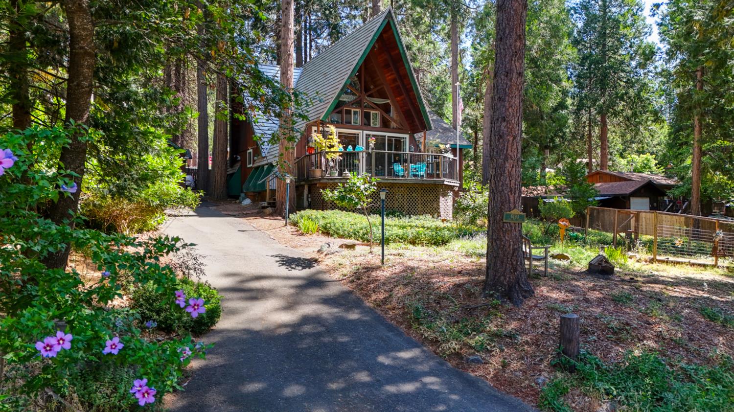 6193 Speckled Road Pollock Pines, CA 95726 - Photo 4 of 71
