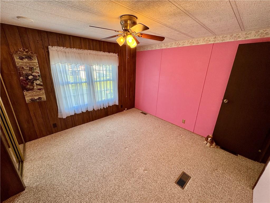 607 Lark Lane Apollo, PA 15613 - Photo 17 of 33 Gallery Image 17