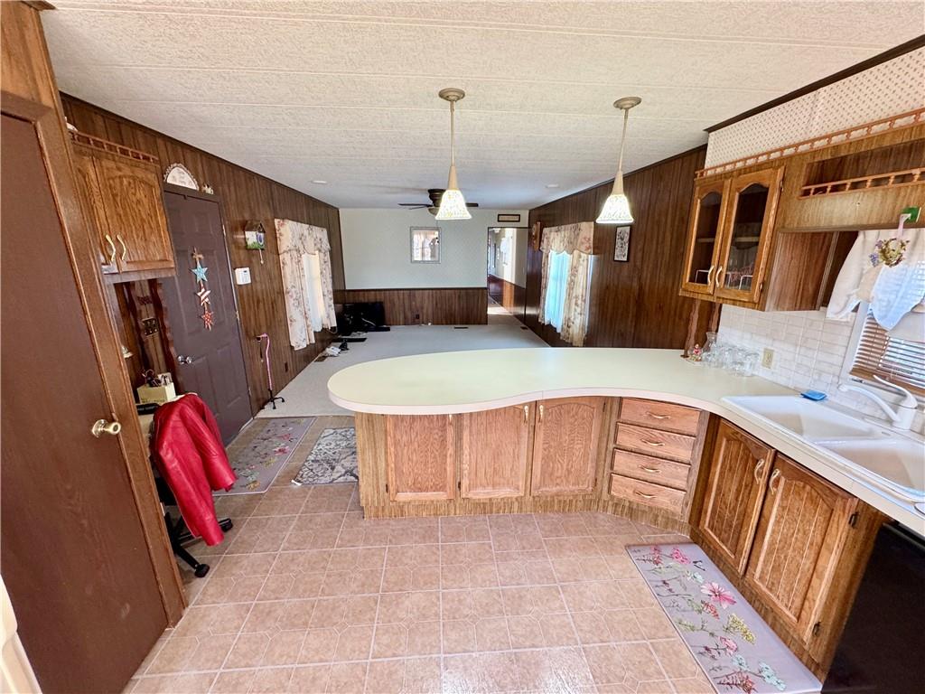 607 Lark Lane Apollo, PA 15613 - Photo 7 of 33 Gallery Image 7