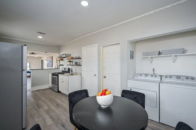 $2,650 | 1507 Laird Street, Houston, TX 77008