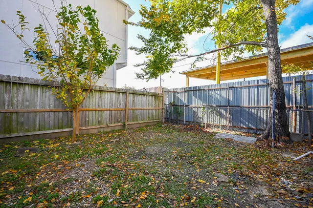 $2,650 | 1507 Laird Street, Houston, TX 77008