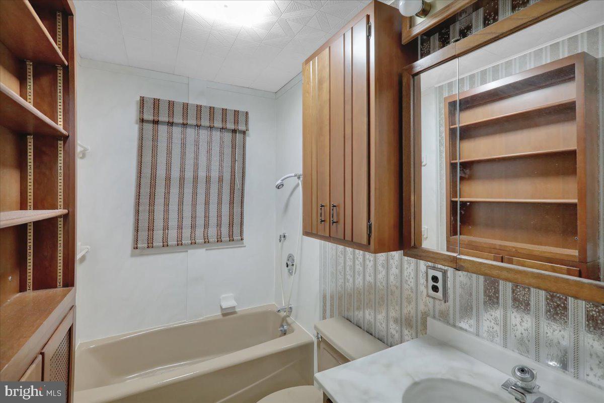 116 Chestnut Street Reading, PA 19607 - Photo 21 of 29