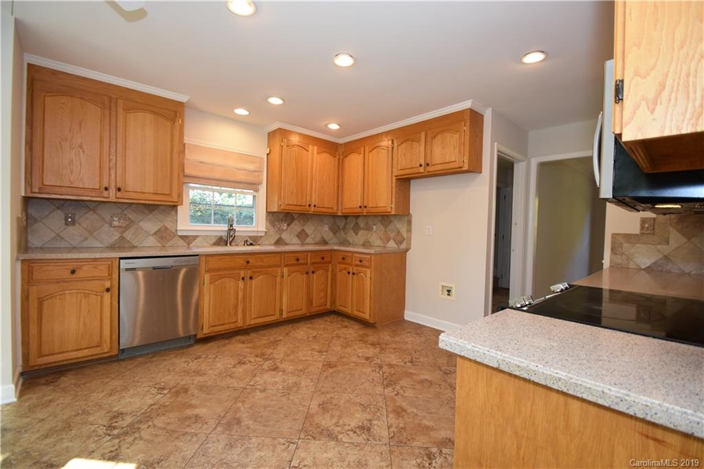 129 Stumpy Creek Road Mooresville, NC 28117 - Photo 16 of 43 Gallery Image 16