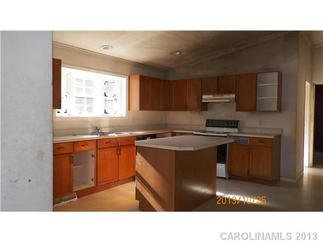 4704 Taxahaw Road Lancaster, SC 29720 - Photo 4 of 10