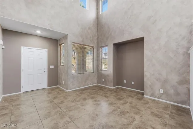 $2,295 | 10647 Bandera Mountain Lane, Las Vegas, NV 89166