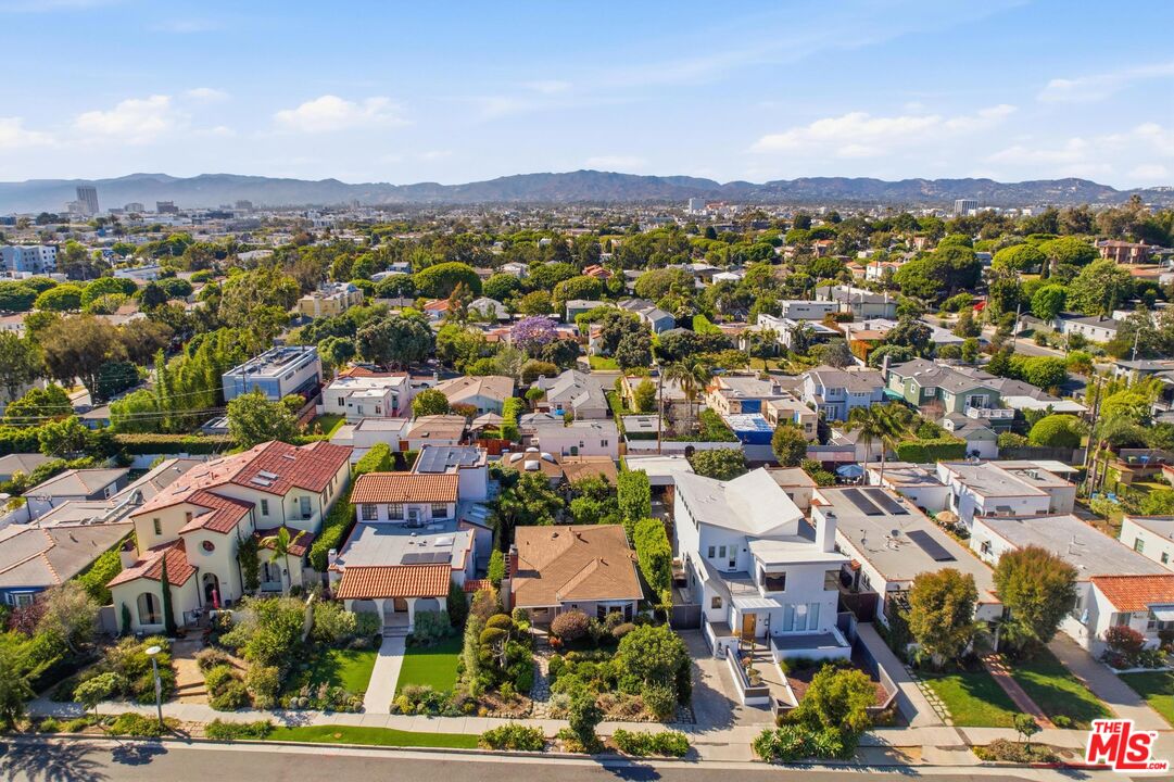 1019 Pine Street Santa Monica, CA 90405 - Photo 34 of 36 an aerial view of a city