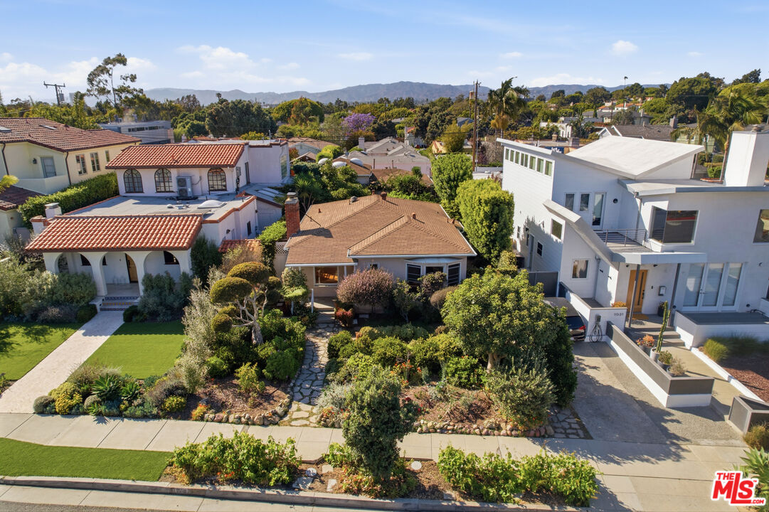 1019 Pine Street Santa Monica, CA 90405 - Photo 36 of 36 an aerial view of multiple house