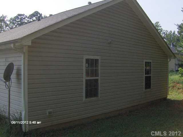 6762 Sullins Road Charlotte, NC 28214 - Photo 12 of 14