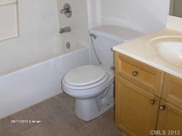 6762 Sullins Road Charlotte, NC 28214 - Photo 10 of 14