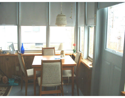 177 Phoenix Terrace Springfield, MA 01104 - Photo 3 of 7 Gallery Image 3