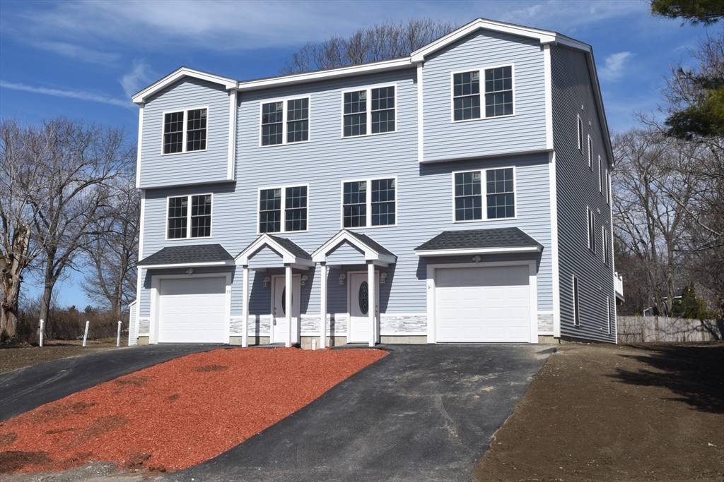 61 Sunderland Road Worcester, MA 01604 - Photo 1 of 36