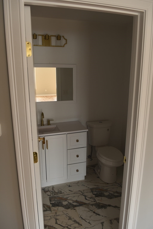 61 Sunderland Road Worcester, MA 01604 - Photo 16 of 36