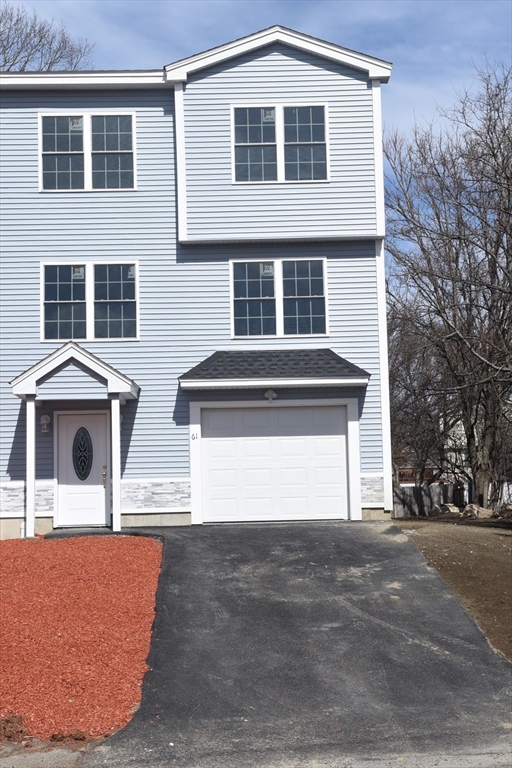 61 Sunderland Road Worcester, MA 01604 - Photo 2 of 36