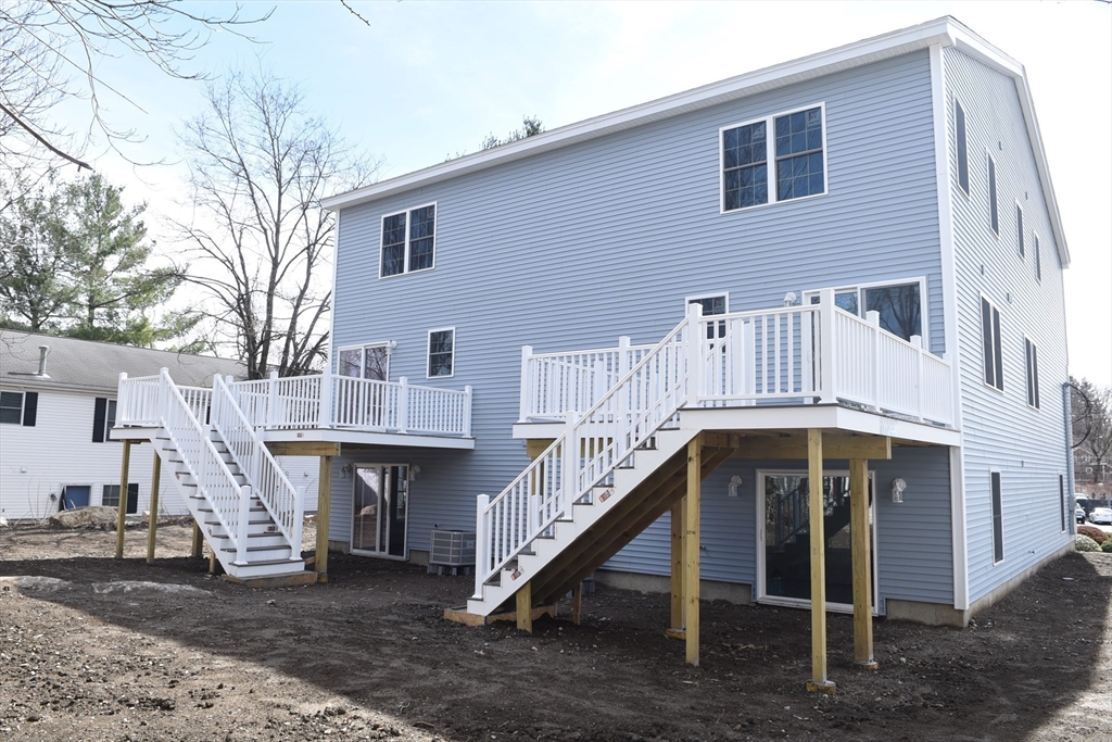 61 Sunderland Road Worcester, MA 01604 - Photo 28 of 36