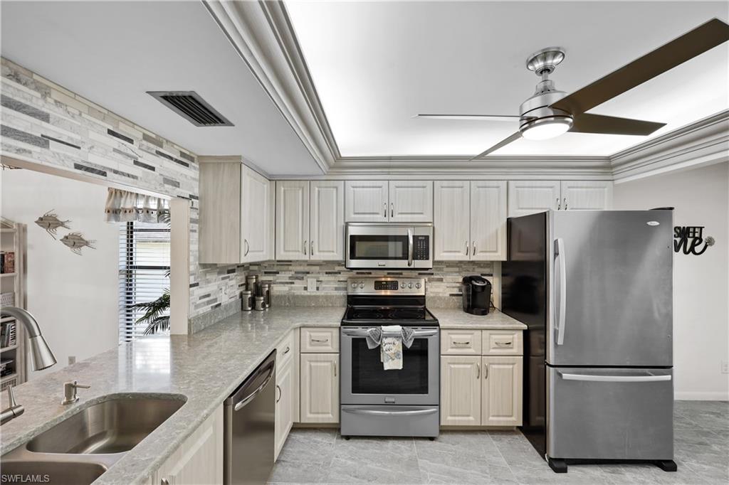 500 Misty Pines Circle, Unit 206 Naples, FL 34105 - Photo 12 of 27