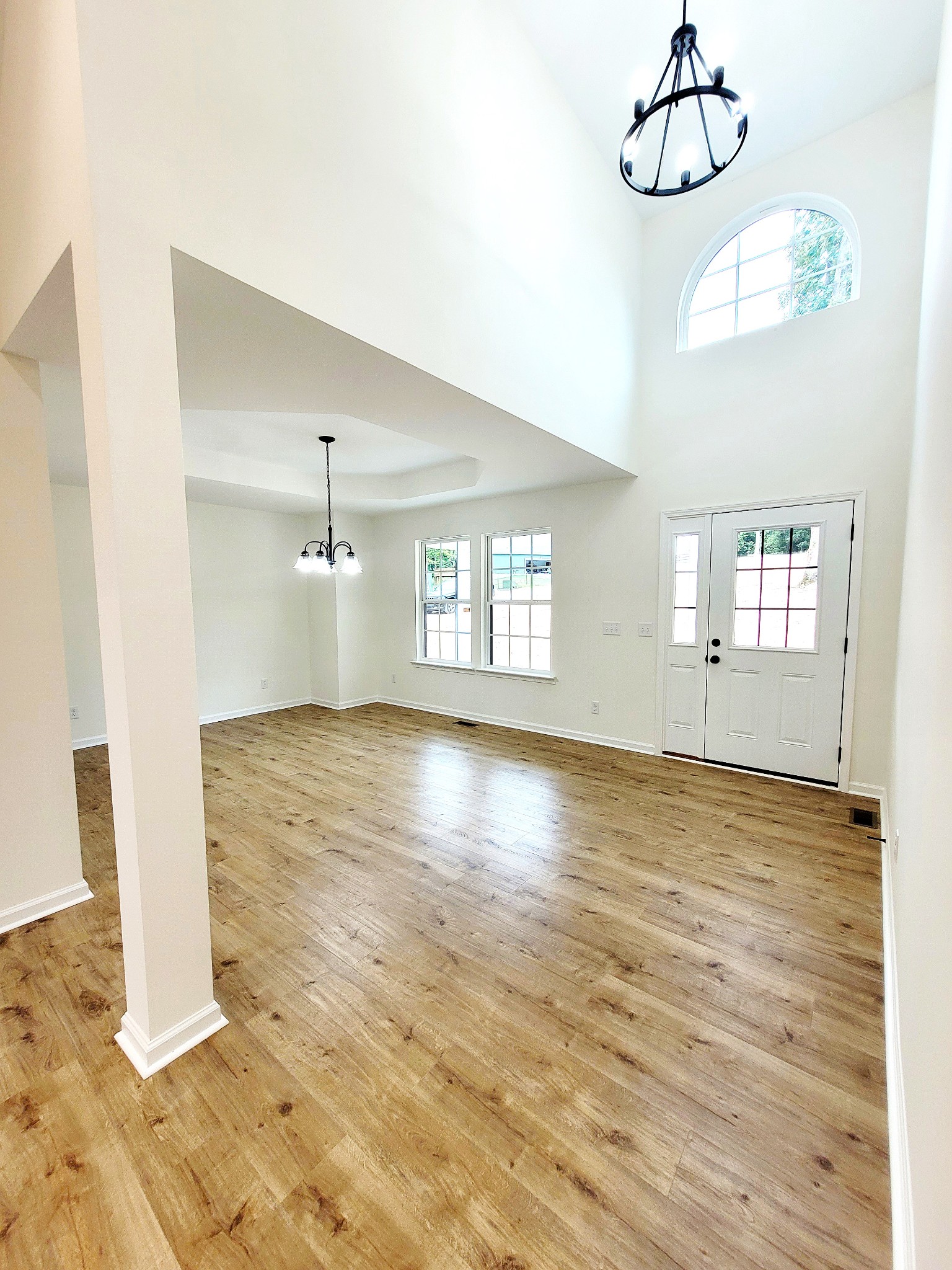 886 Promise Land Road Charlotte, TN 37036 - Photo 4 of 24 Gallery Image 4