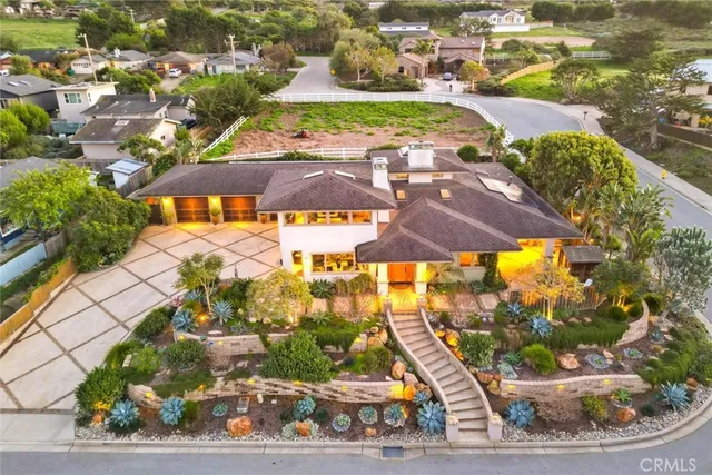 a view of a entryway door of the house
