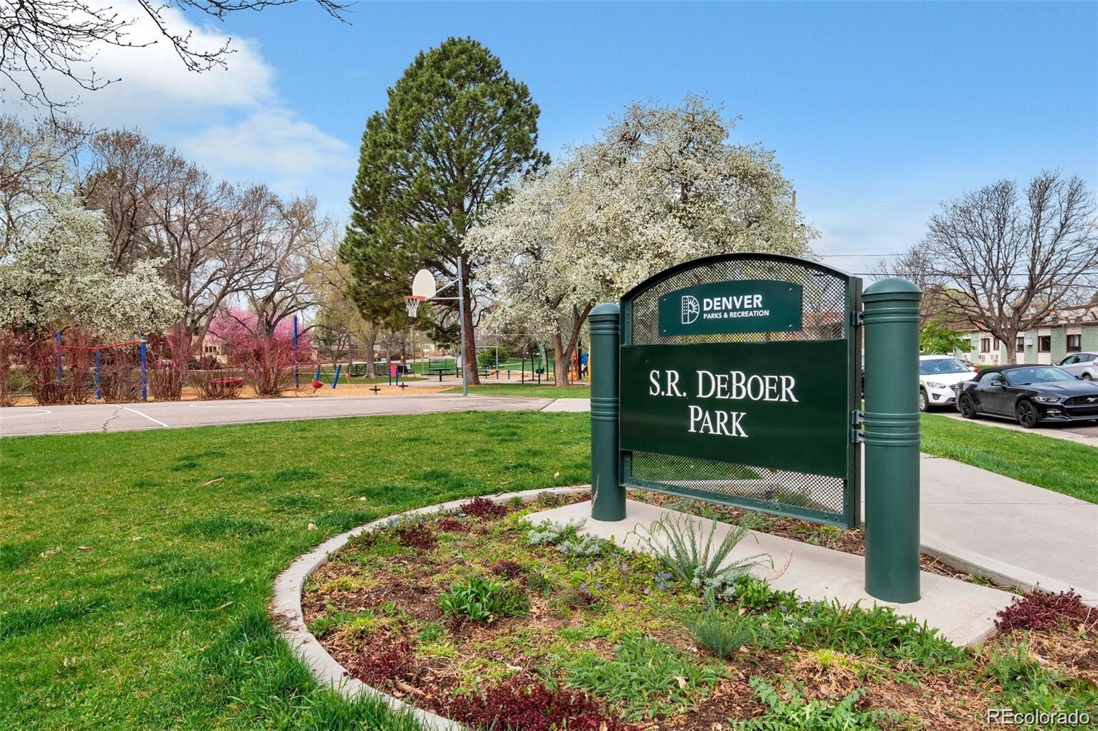 2500 South York Street, Unit 401 Denver, CO 80210 - Photo 24 of 30 a view of a park with large trees