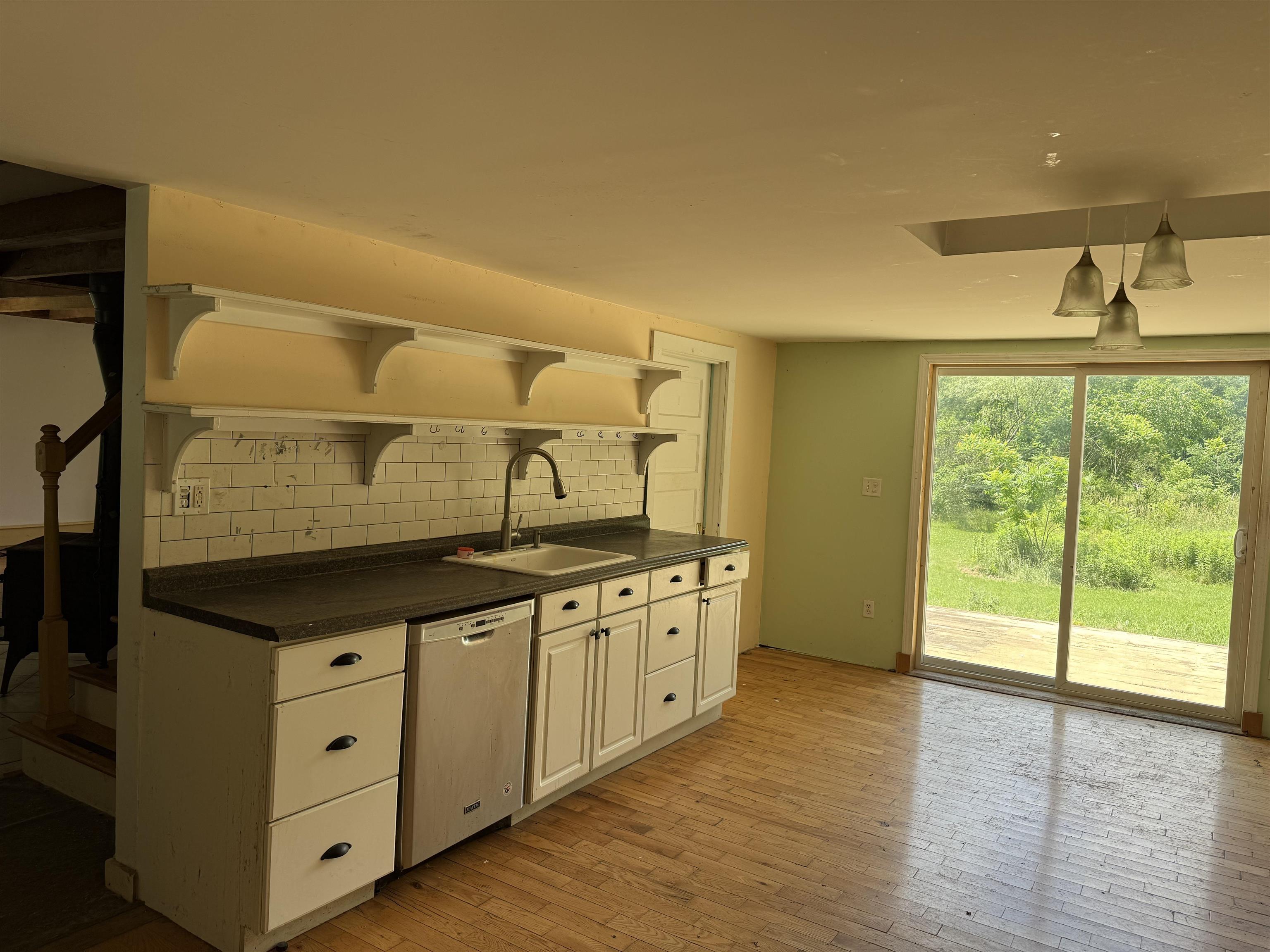299 River Road Fairfax, VT 05454 - Photo 11 of 28
