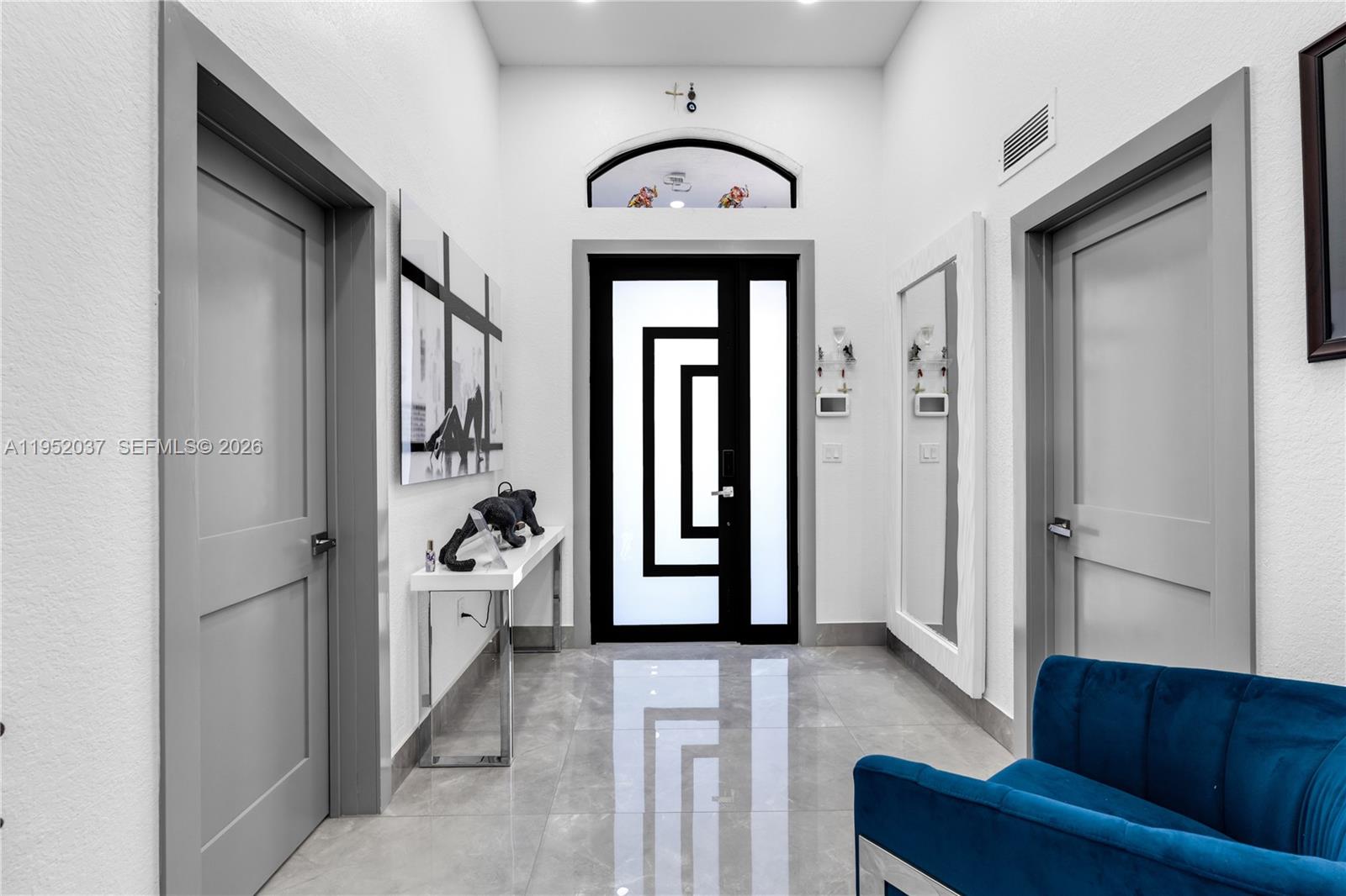 12716 Southwest 224th Street Miami, FL 33170 - Photo 5 of 68