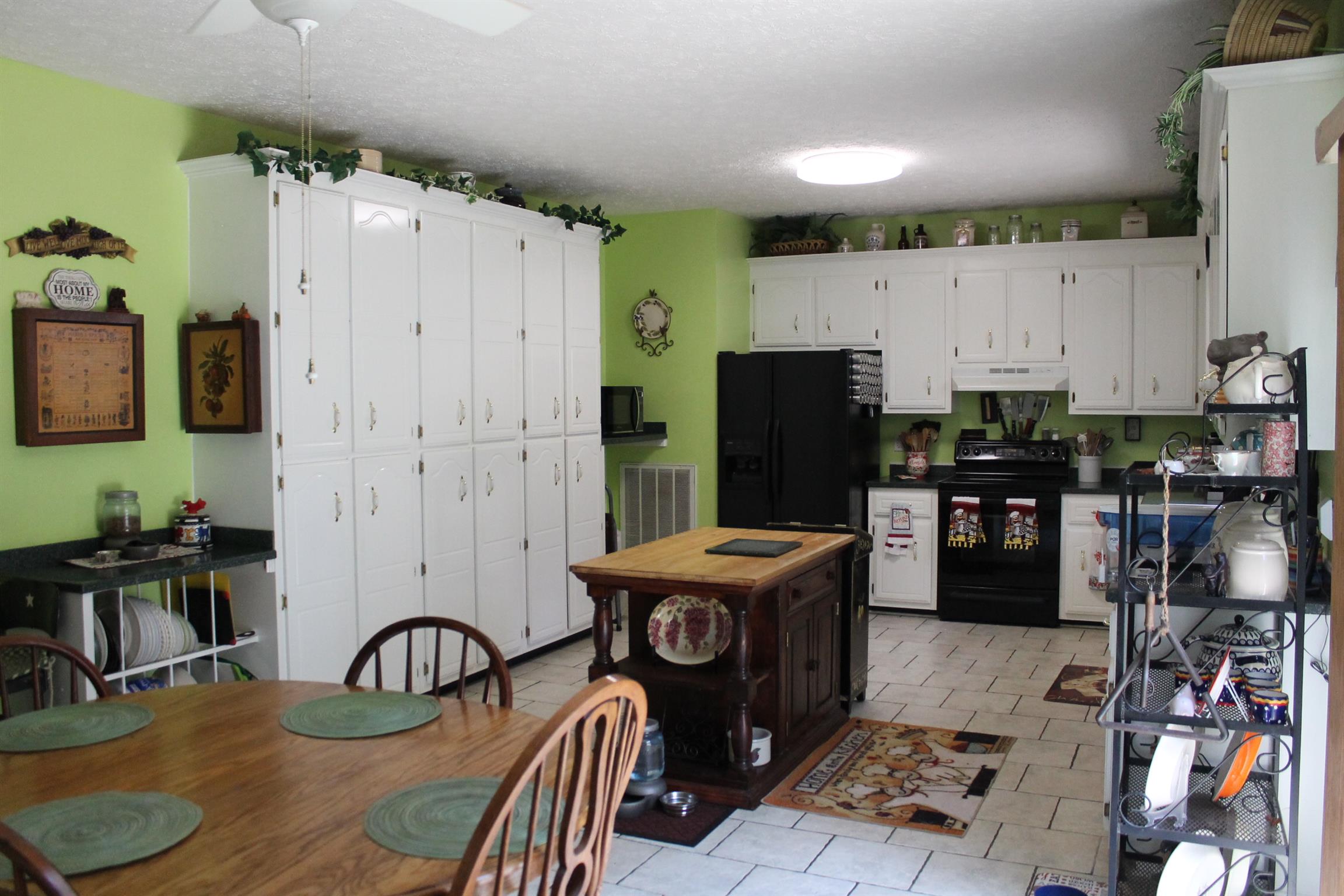 145 Overlook Road Dover, TN 37058 - Photo 3 of 26 Gallery Image 3