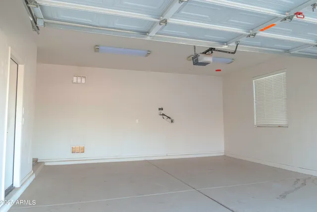 a view of utility room