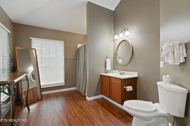 $926,500 | 838 Holly Br Drive, Gatlinburg, TN 37738