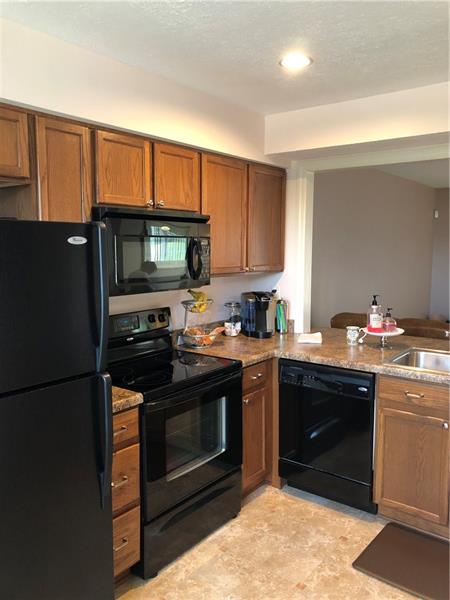 103 Castle View Drive McKees Rocks, PA 15136 - Photo 8 of 19