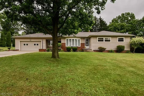 $299,900 | 2333 Brooklyn Avenue Southwest, Canton, OH 44706