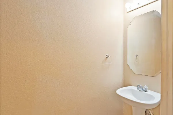 $1,650 | 12022 Lima Drive, Manor, TX 78653