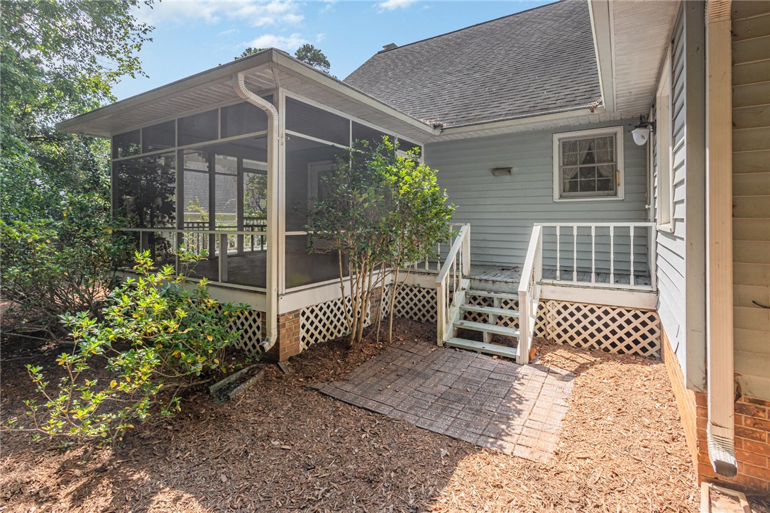 504 Squire Circle Clemson, SC 29631 - Photo 33 of 37