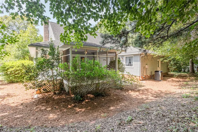 $383,000 | 504 Squire Circle, Clemson, SC 29631