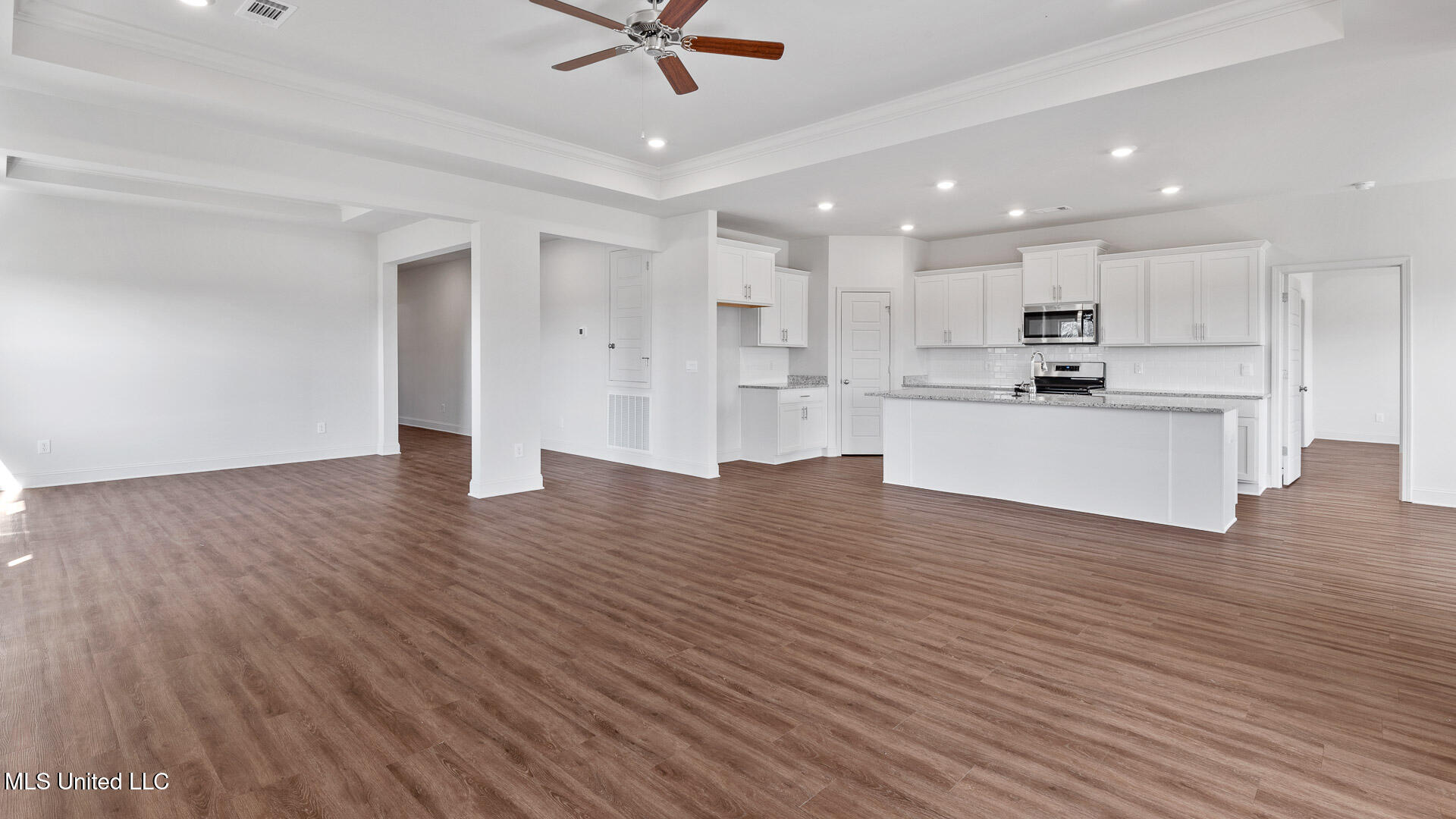 101 Kentucky Way Clinton, MS 39056 - Photo 28 of 44 MS_Jackson_Clinton_Horseshoe-Bend_Camden