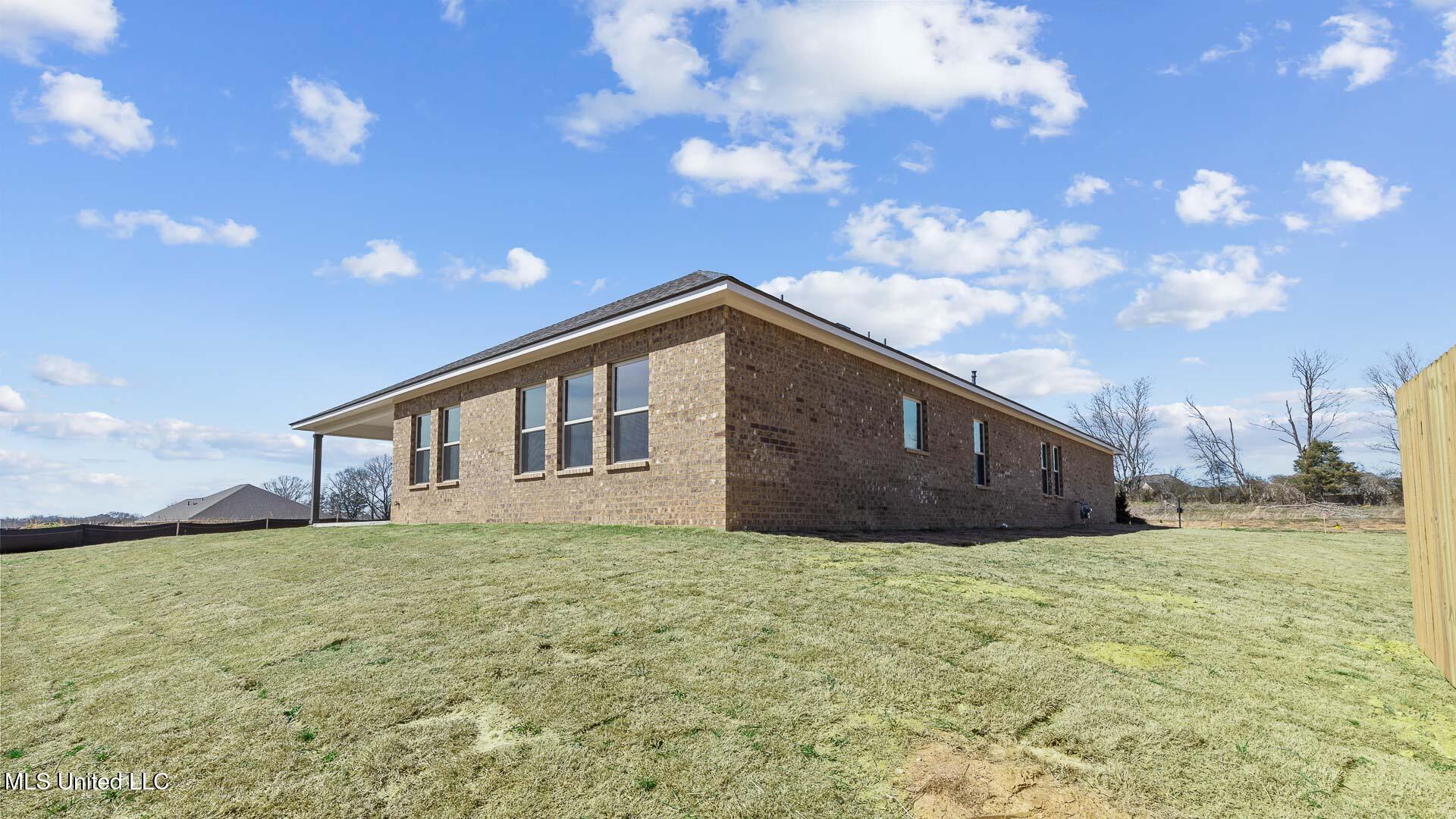 101 Kentucky Way Clinton, MS 39056 - Photo 43 of 44 MS_Jackson_Clinton_Horseshoe-Bend_Camden