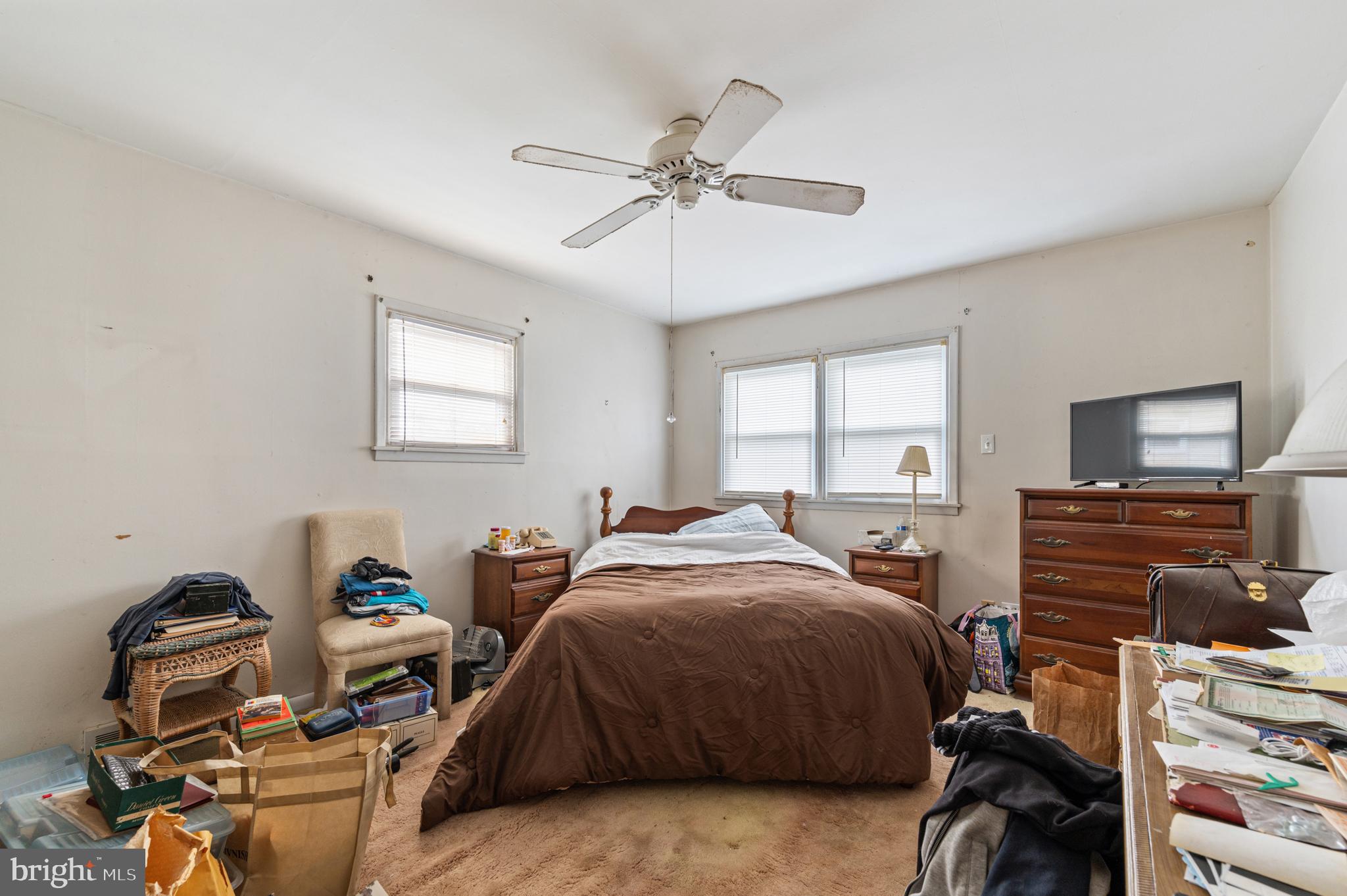 1037 Riviera Road Warminster, PA 18974 - Photo 18 of 28