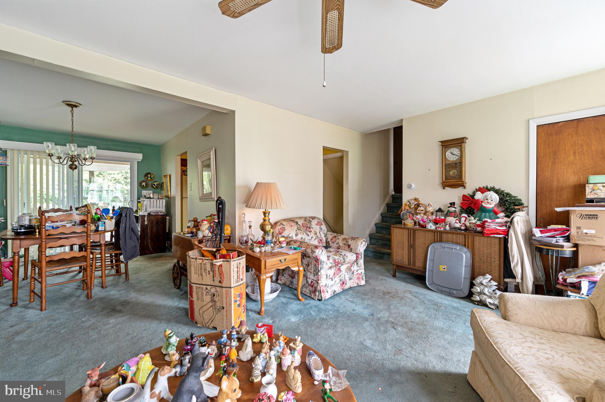 1037 Riviera Road Warminster, PA 18974 - Photo 7 of 28