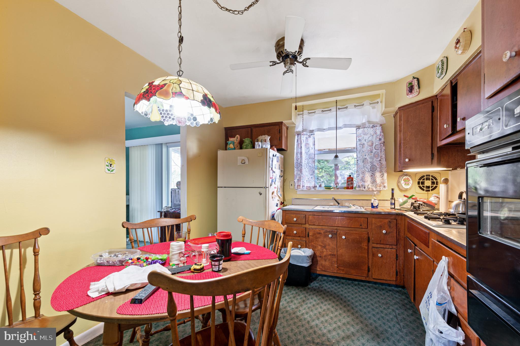1037 Riviera Road Warminster, PA 18974 - Photo 10 of 28
