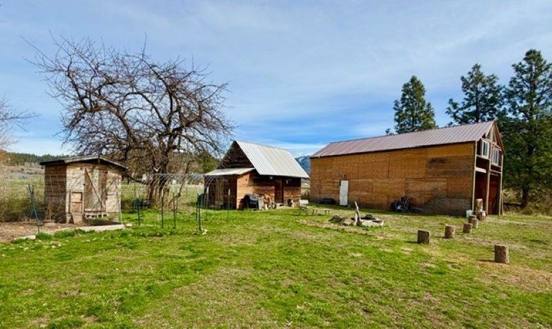 2446 C Pleasant Valley Road Rice, WA 99167 - Photo 11 of 21