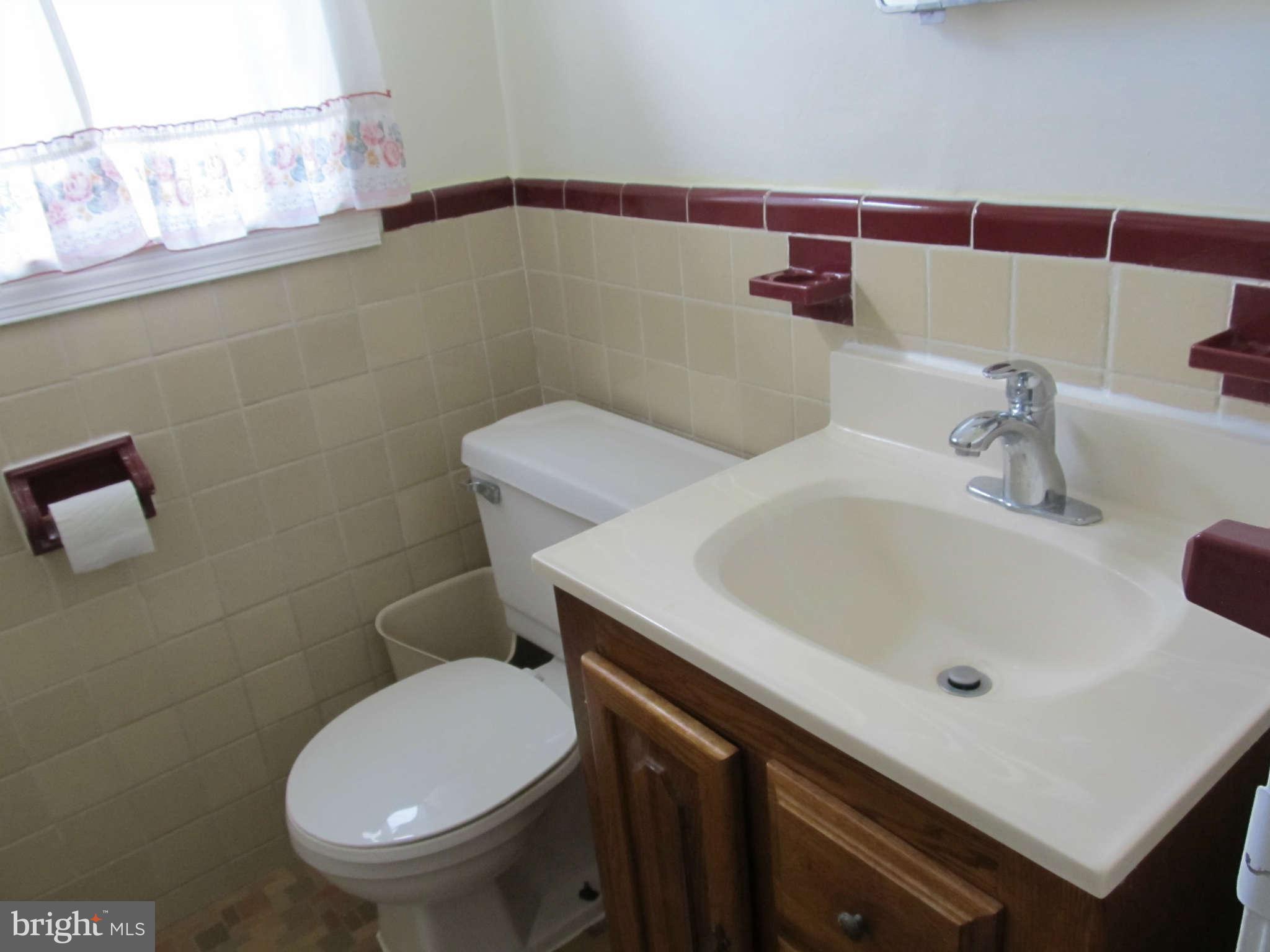 5639 Fisher Road Temple Hills, MD 20748 - Photo 15 of 22 Bath