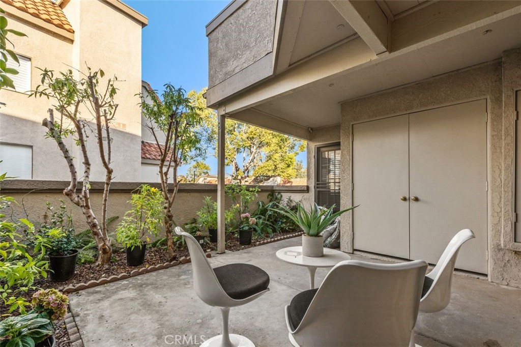 28101 Montecito, Unit 15 Laguna Niguel, CA 92677 - Photo 26 of 44 a view of an outdoor seating area