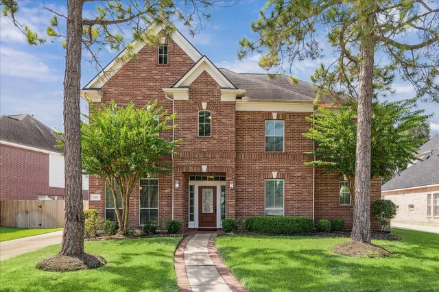 $565,000 | 2507 Lansing Circle, Pearland, TX 77584