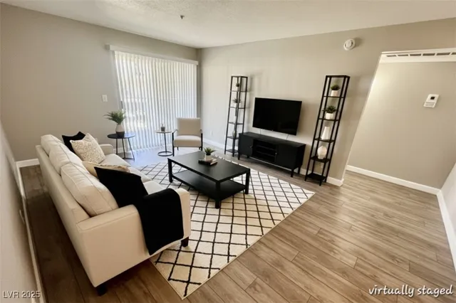 $169,900 | 3550 Bay Sands Drive, Unit 2045, Laughlin, NV 89029