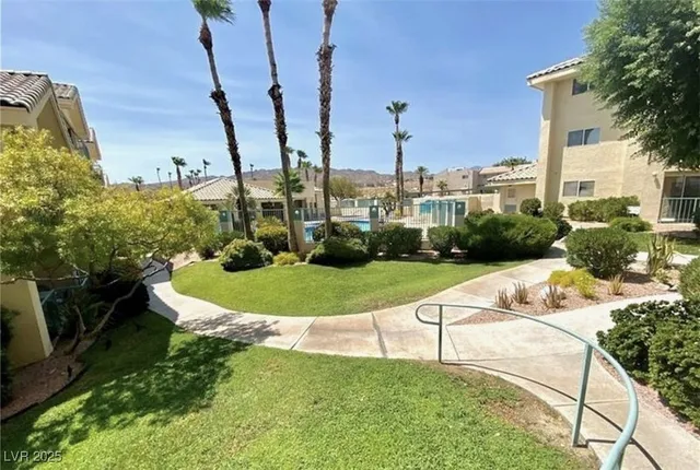 $169,900 | 3550 Bay Sands Drive, Unit 2045, Laughlin, NV 89029